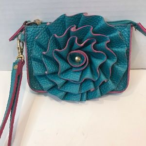 Jazza wristlet